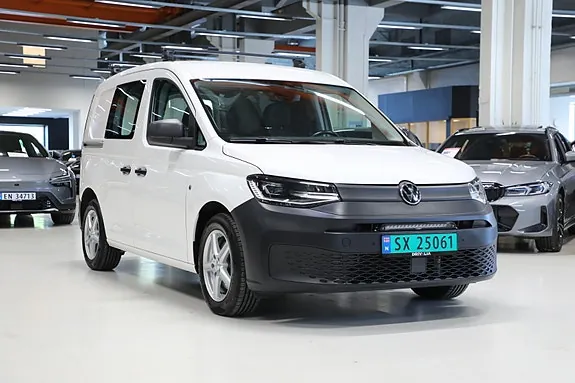 Volkswagen Caddy 2022 photo 2