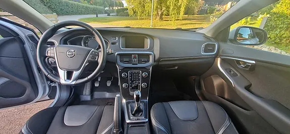 Volvo V40 2018 photo 5