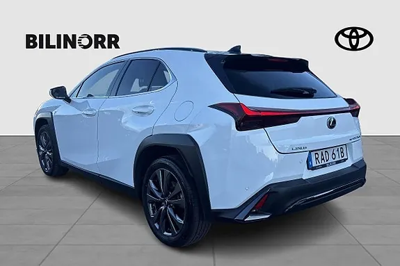 Lexus Ux250H 2022 photo 4