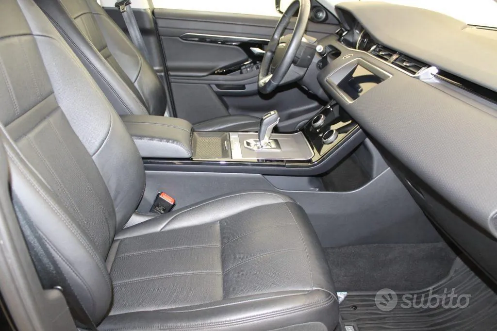 Land Rover Range Rover Evoque 2020 photo 4
