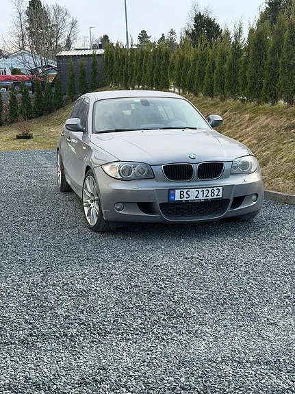 BMW 116D 2011 photo 5