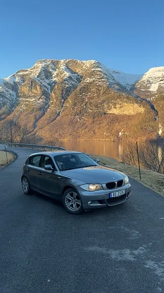 BMW 116D 2011 photo 2