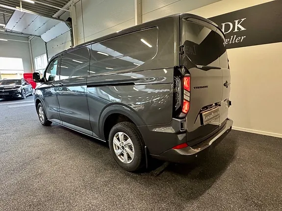 Ford Transit Custom 320L 2026 photo 3