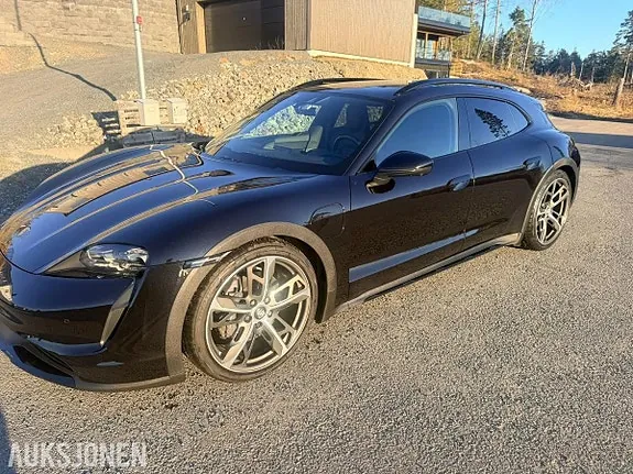 Porsche Taycan 2022 photo 2