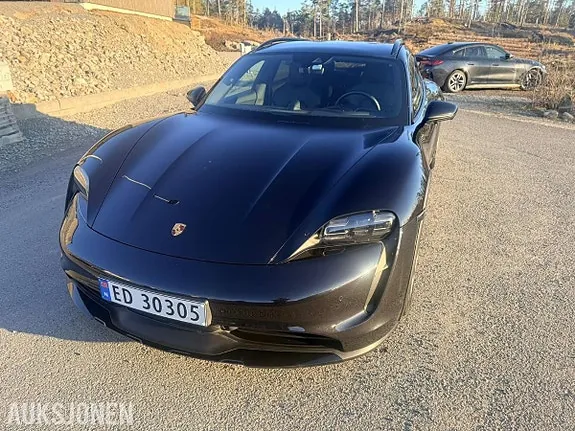 Porsche Taycan 2022 photo 3