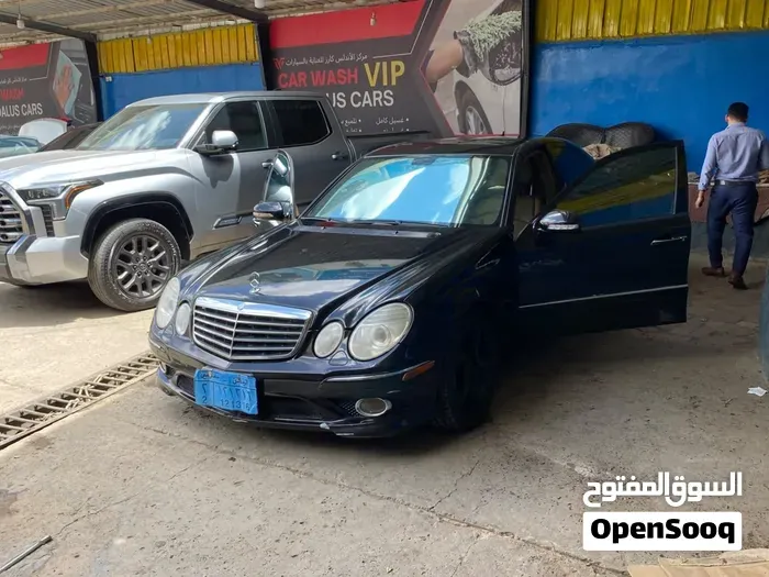 Mercedes-Benz E-Class 2009 photo 2