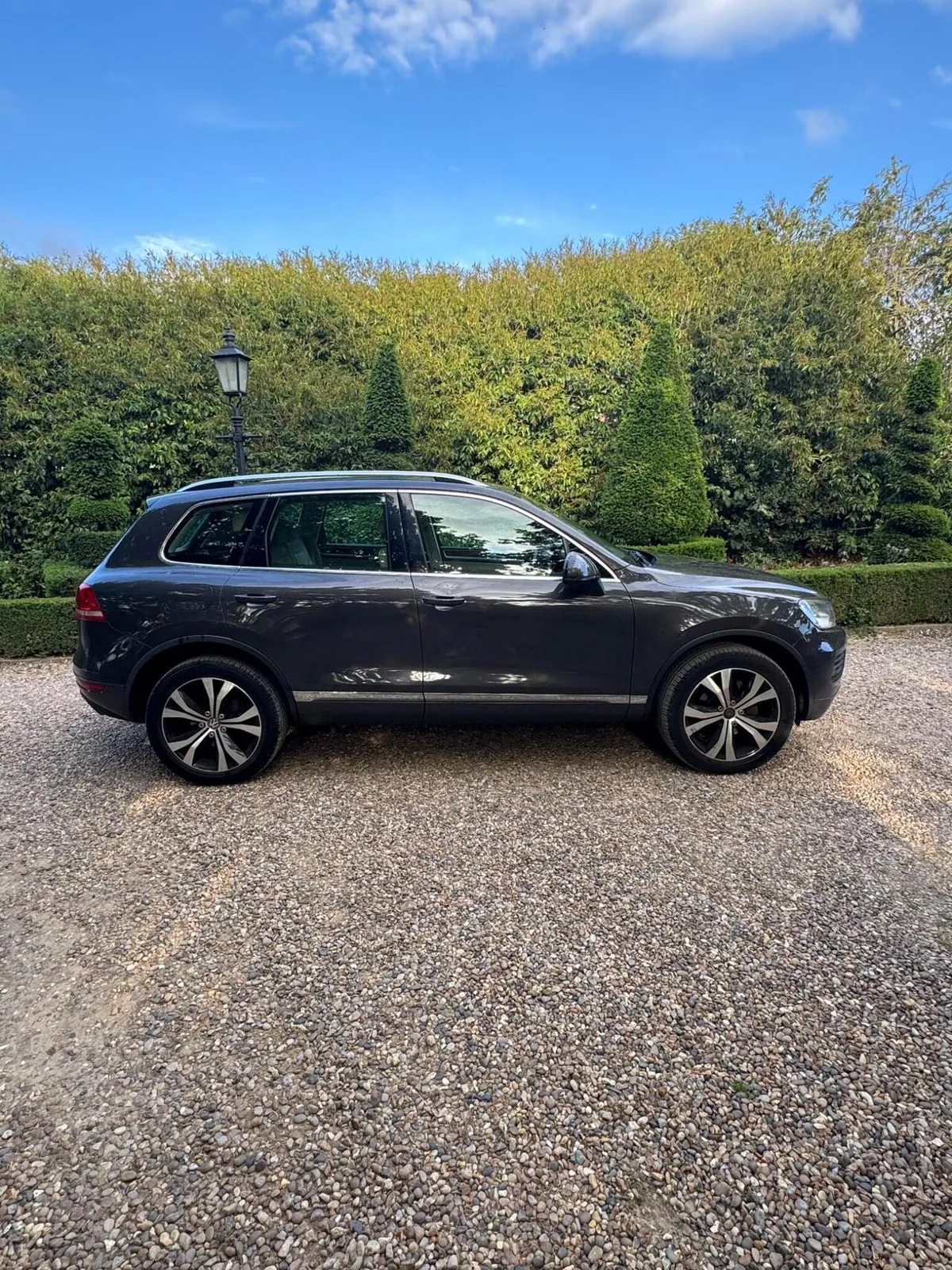 Volkswagen Touareg 2012 photo 3