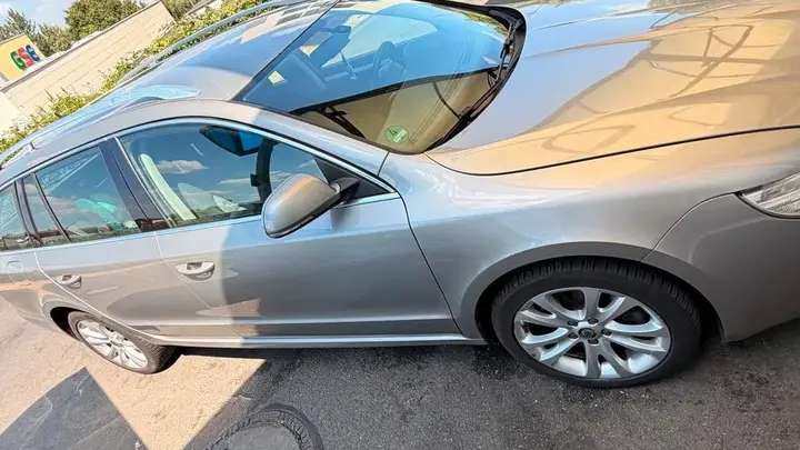 Skoda Superb Combi