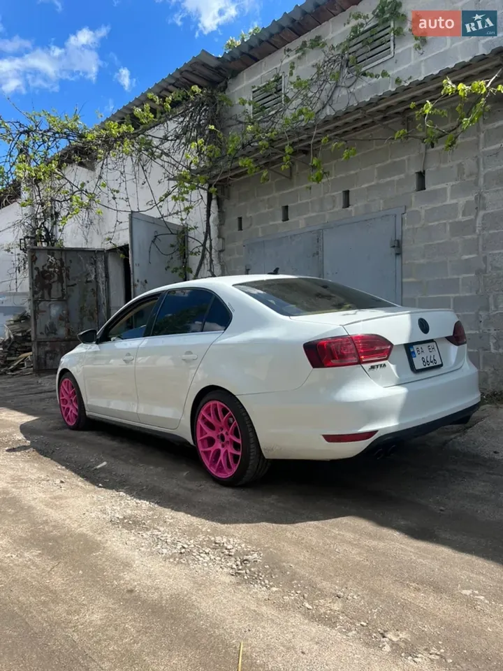 Volkswagen Jetta 2013 photo 5