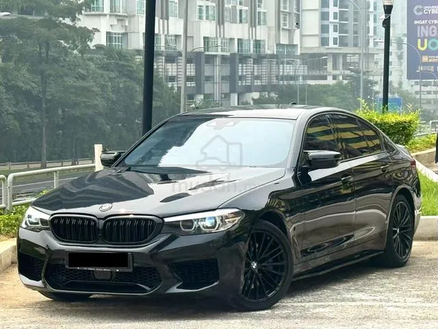 BMW 530E