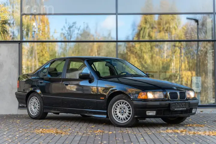 BMW 328I 1997 photo 3
