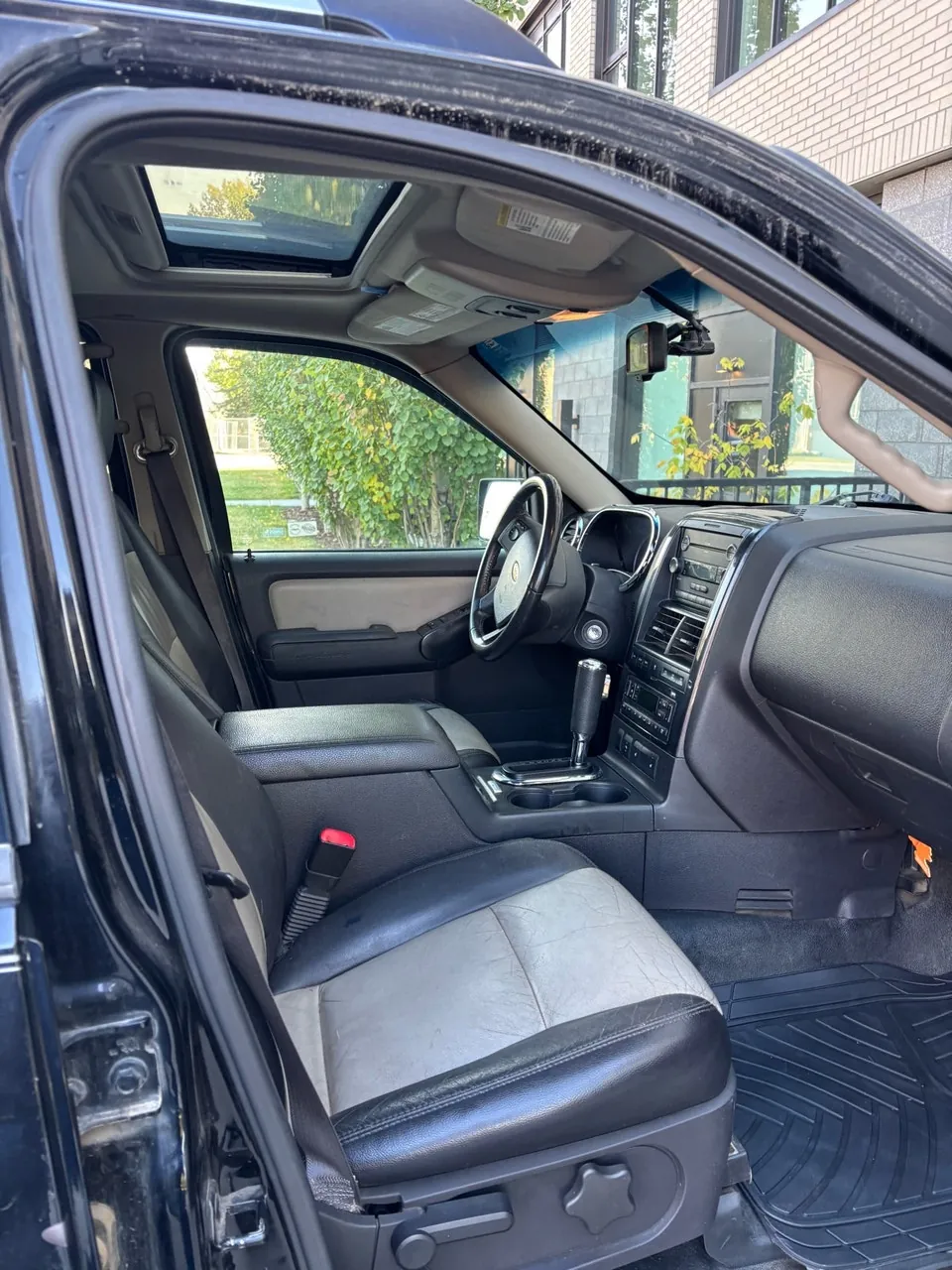 Ford Explorer Sport Trac 2008 photo 3