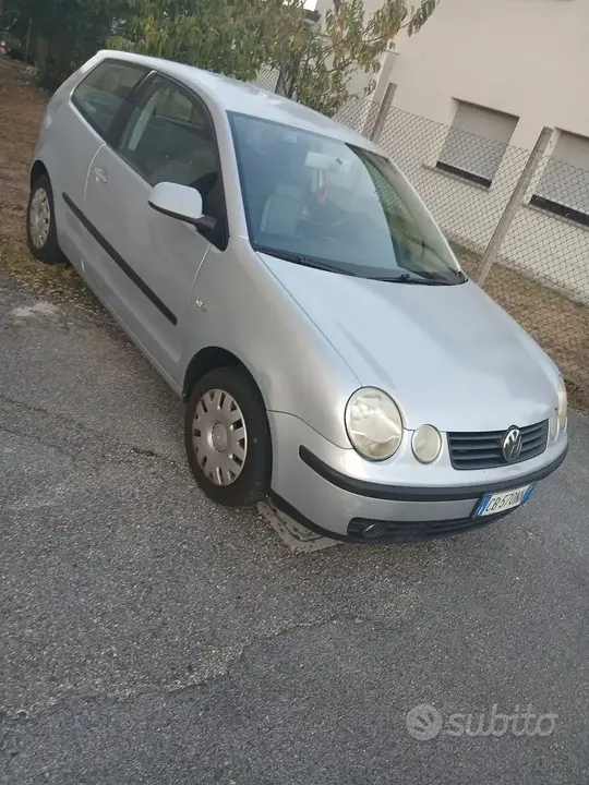Volkswagen Polo 2002 photo 3