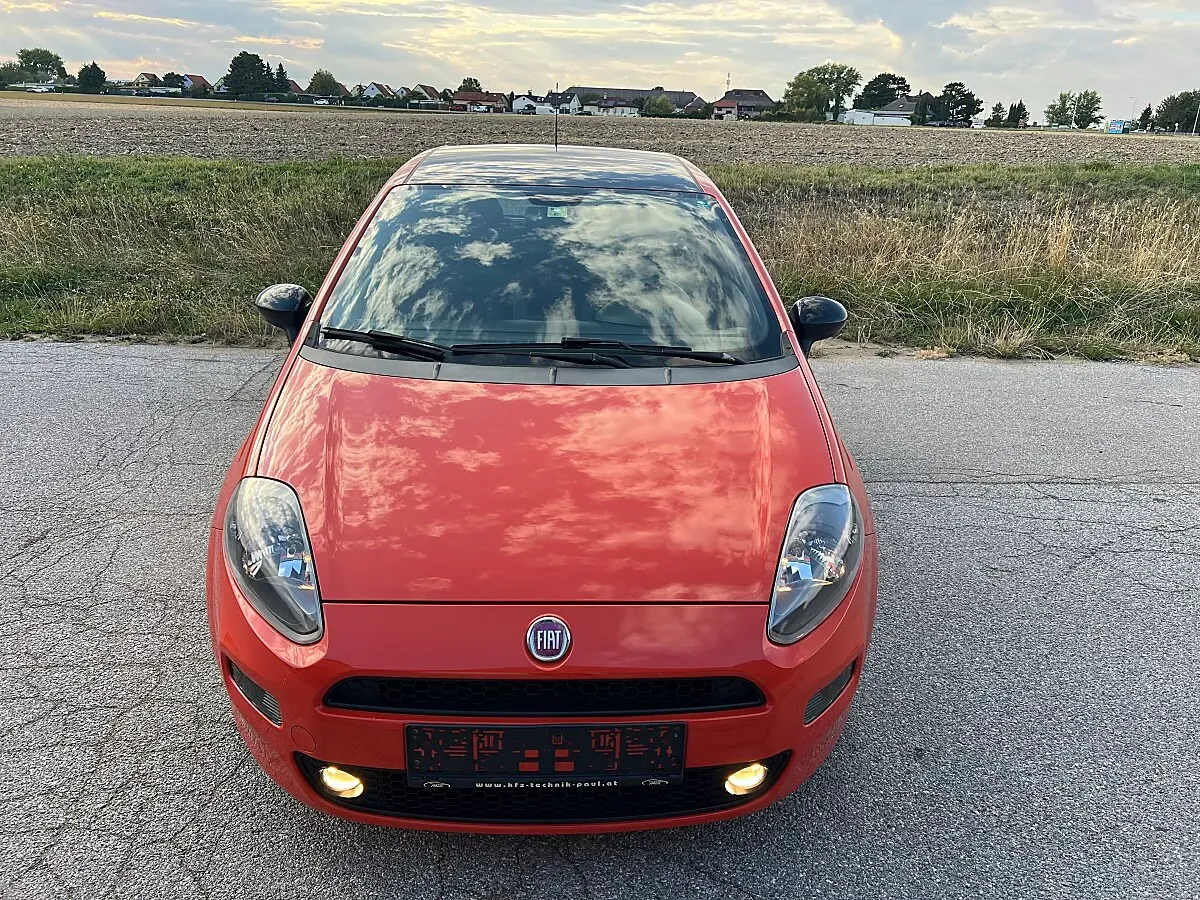 Fiat Punto 2014 photo 2