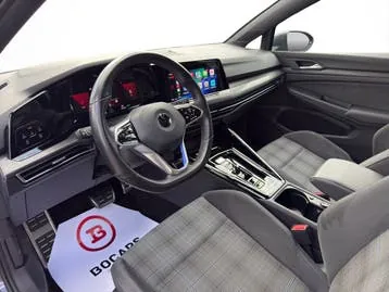 Volkswagen Golf 2022 photo 2