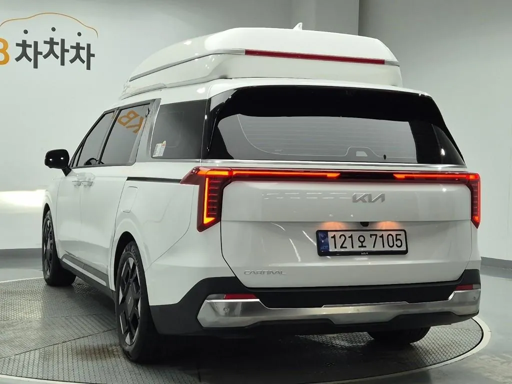 Kia Carnival 2024 photo 2