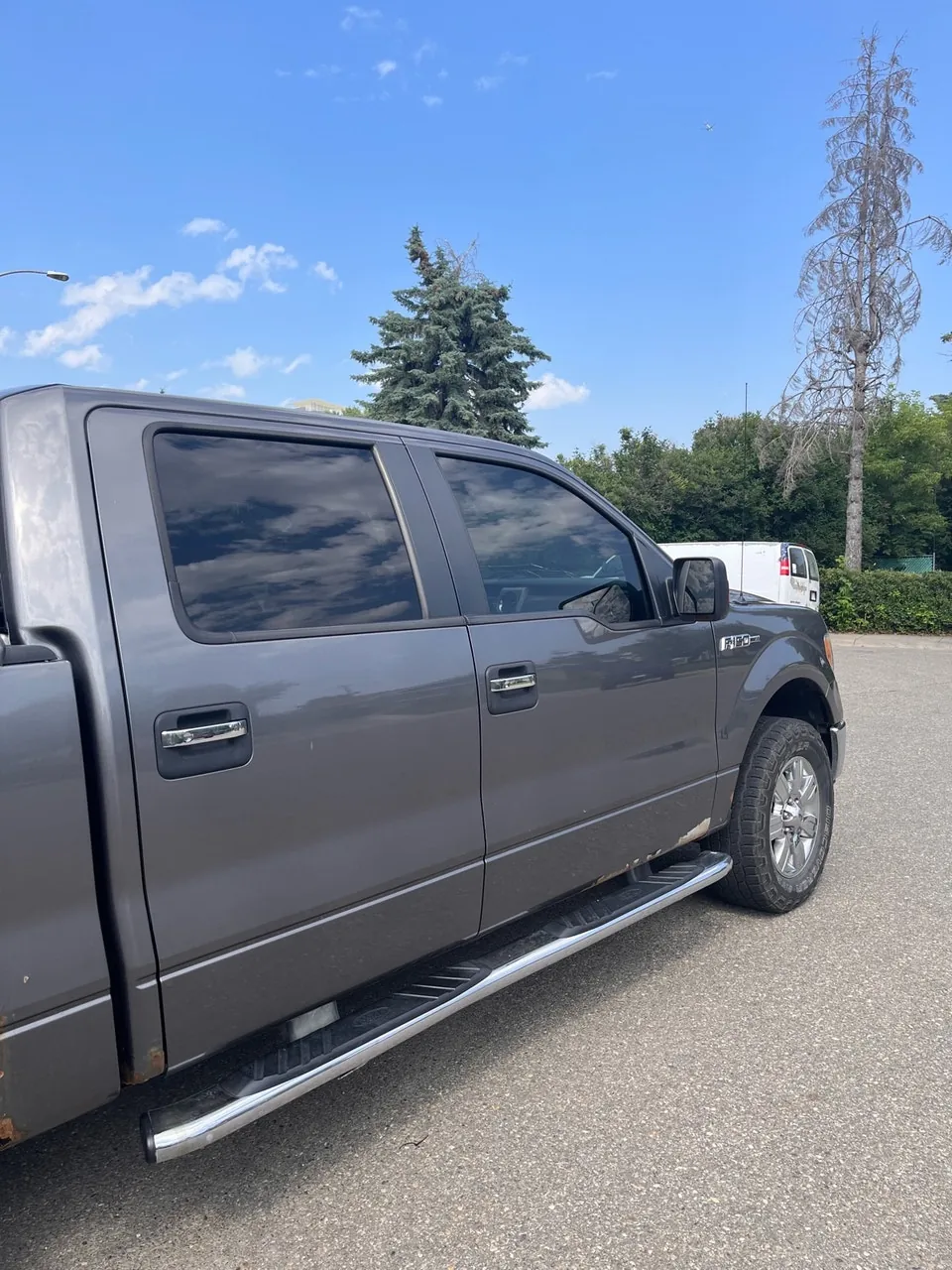 Ford F-150 2012 photo 2
