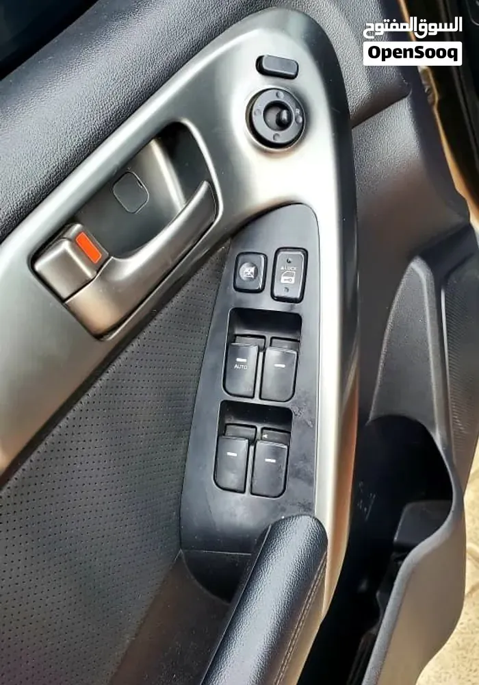 Kia Forte 2011 photo 4