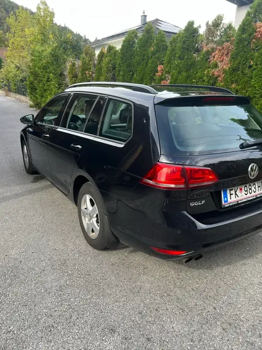 Volkswagen Golf Variant 2013 photo 2