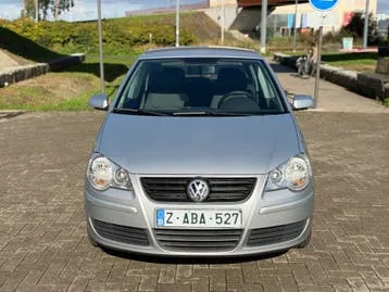 Volkswagen Polo 2006 photo 2