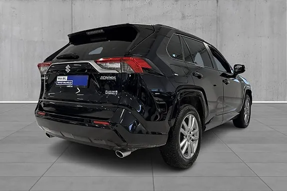 Suzuki Across 2023 photo 5