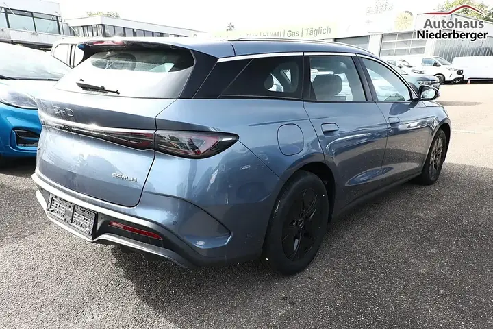 BYD Seal 6 2025 photo 3