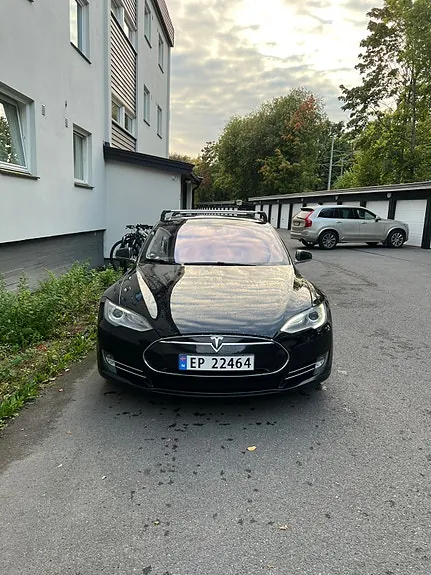 Tesla Model S 2014 photo 4