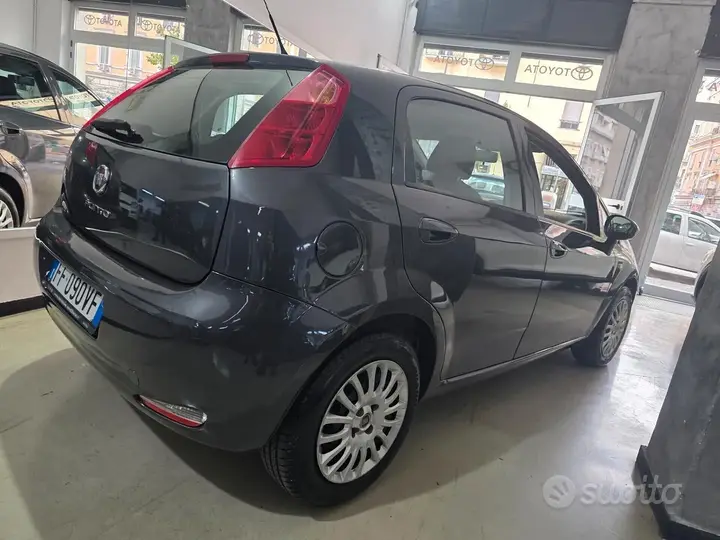 Fiat Punto 2016 photo 4