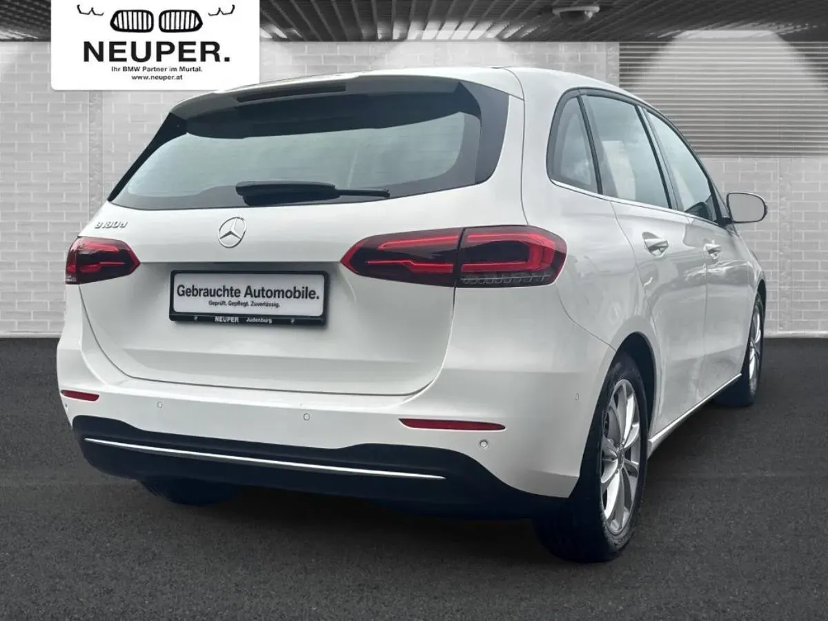 Mercedes-Benz B-Class 2021 photo 3