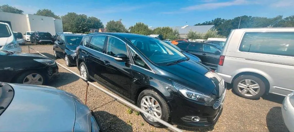 Ford S-Max