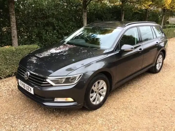 Volkswagen Passat 2018 photo 3