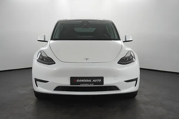 Tesla Model Y 2024 photo 3
