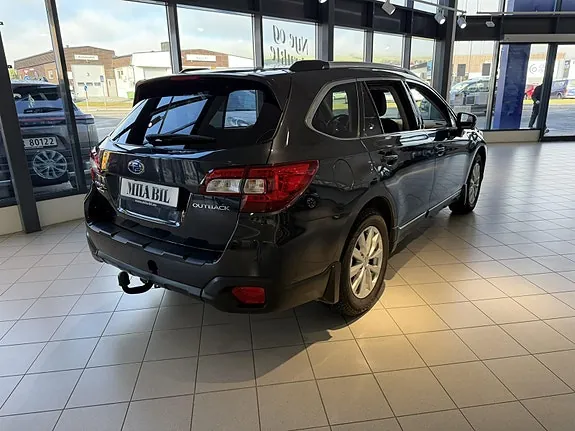 Subaru Outback 2018 photo 4