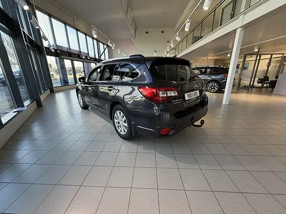 Subaru Outback 2018 photo 3