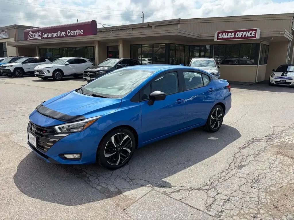 Nissan Versa