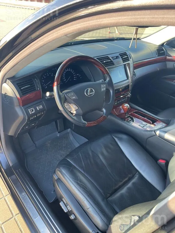 Lexus Ls 2007 photo 5