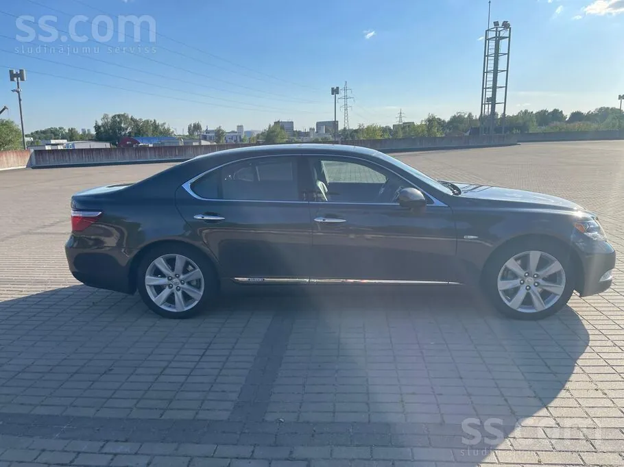 Lexus Ls 2007 photo 3