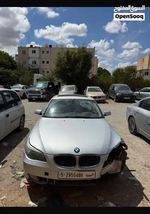 BMW 5 Series 2009 photo 2