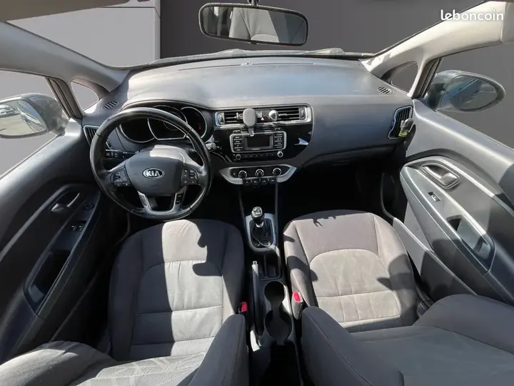 Kia Rio 2016 photo 2