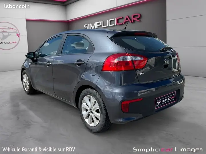Kia Rio 2016 photo 3