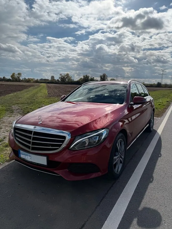 Mercedes-Benz C 220 D