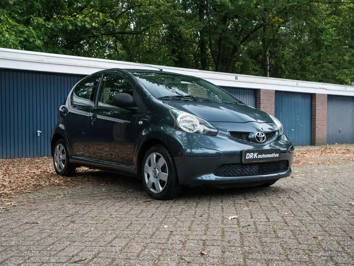 Toyota Aygo 2007 photo 2