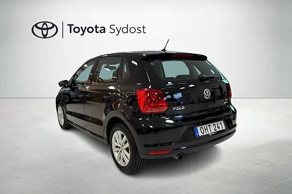 Volkswagen Polo 2017 photo 2