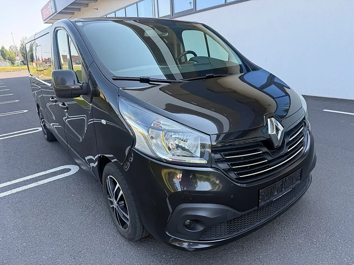 Renault Trafic 2016 photo 3