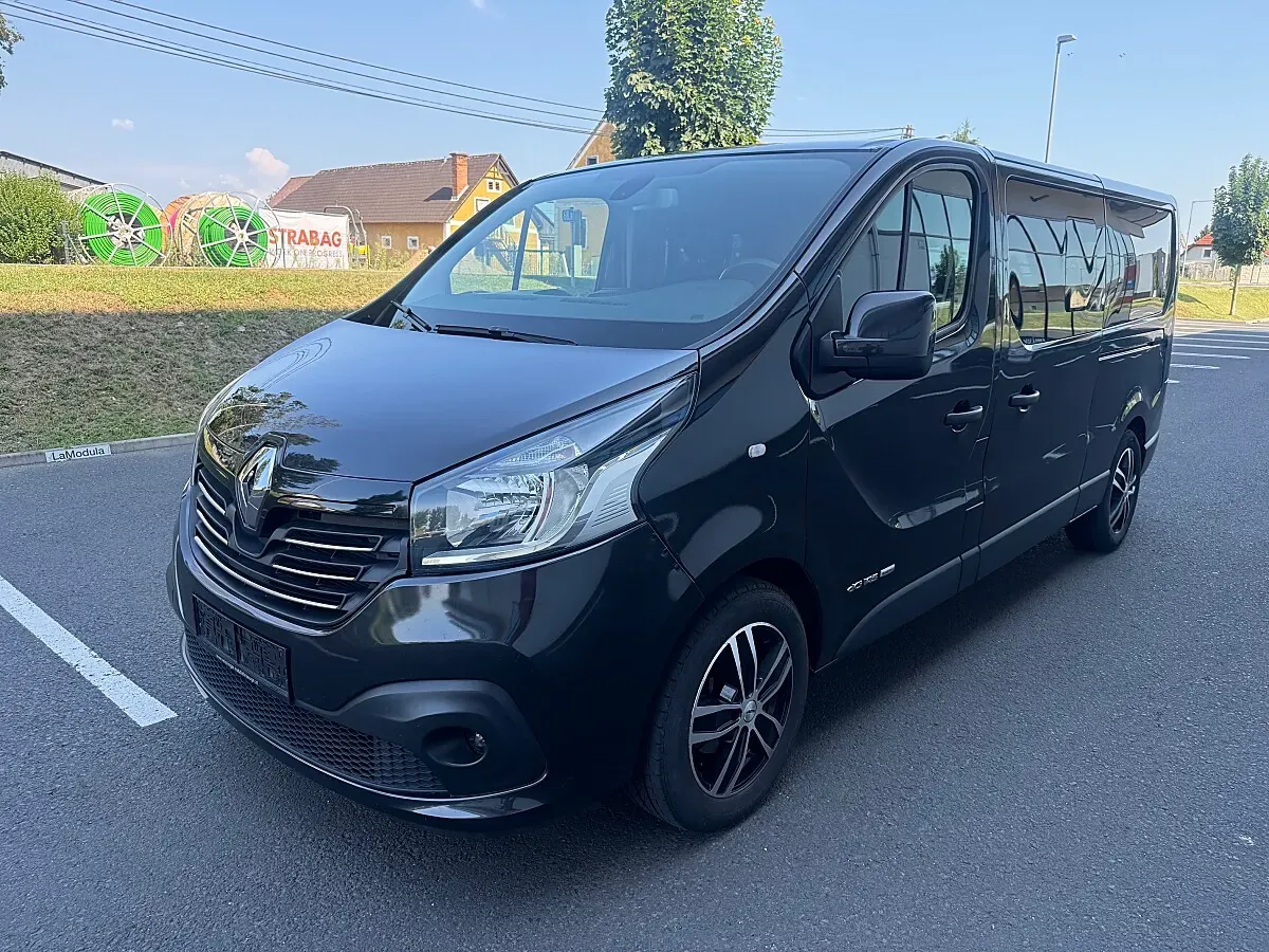 Renault Trafic 2016 photo 2