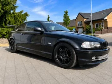BMW 330I