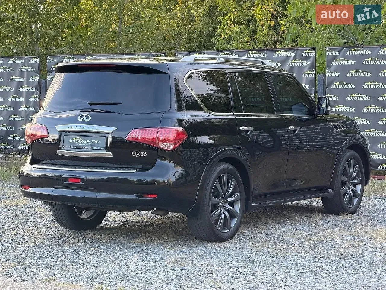Infiniti Qx56 2011 photo 4