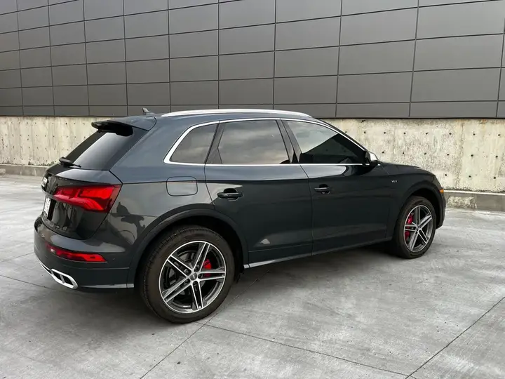 Audi Sq5 2018 photo 3