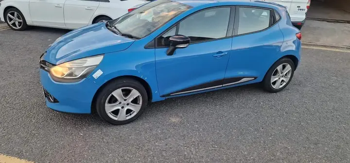 Renault Clio 2014 photo 3