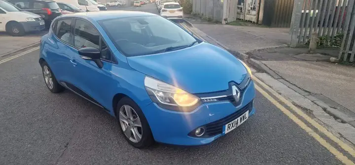 Renault Clio 2014 photo 4